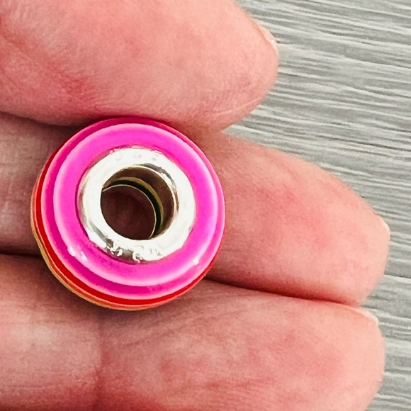 Silver .925  rainbow 🌈 Bracelet charm - Picture 4 of 8